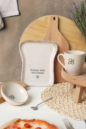 Hermia Set de Desayuno de 3 Piezas en Cerámica Crema y Negro